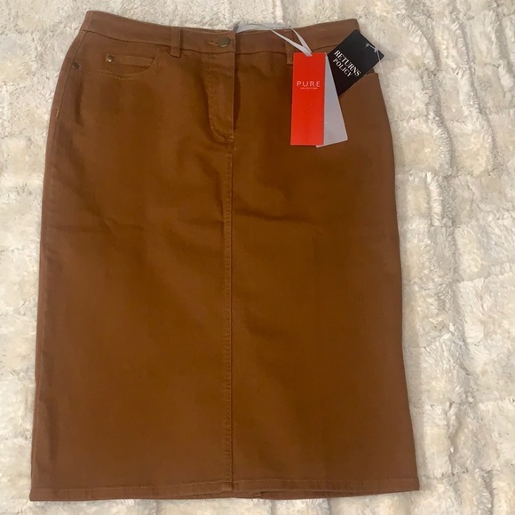 Pure Collection Denim pencil skirt size 6 us NWT - Picture 1 of 9